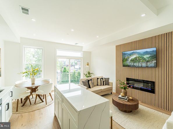 2517 Ontario Road NW PH8, Washington DC 20009