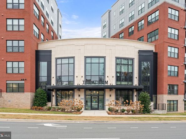 2960 Vaden Drive 2N602, Fairfax VA 22031