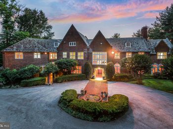 717 N Spring Mill Road