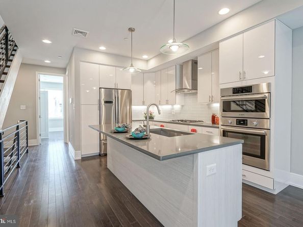 1006 S 17TH Street B, Philadelphia PA 19146