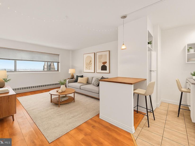 2101 Chestnut Street 1613, Philadelphia PA 19103