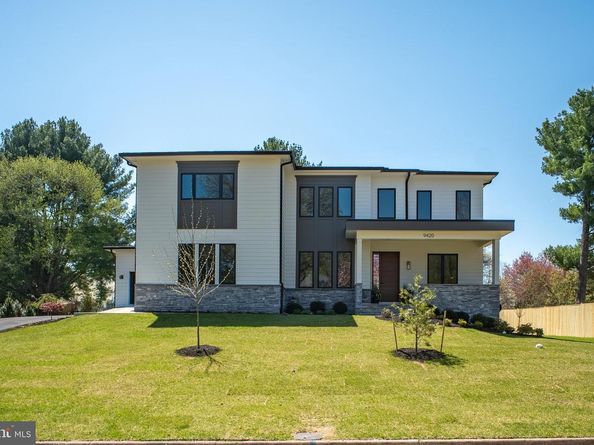 9420 Vernon Drive, Great Falls VA 22066