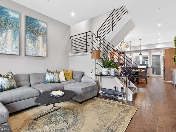 607 N 6TH Street, Philadelphia PA 19123