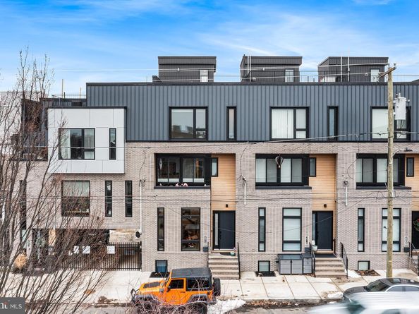 2512 E Cumberland Street, Philadelphia PA 19125