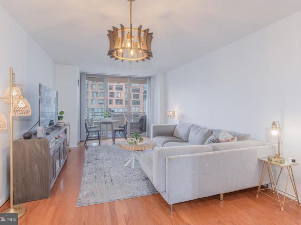 4801 Fairmont Avenue 411, Bethesda MD 20814