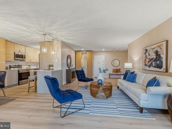 309 Yoakum Parkway 1003, Alexandria VA 22304