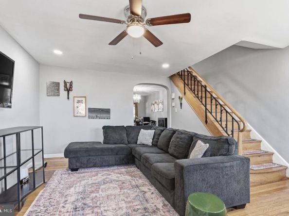 161 E Fariston Drive, Philadelphia PA 19120