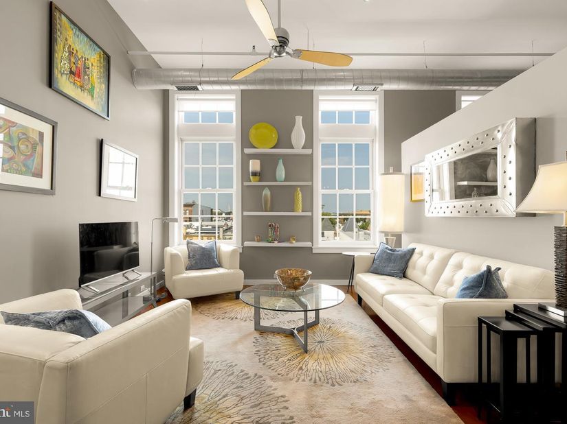 440 12TH Street NE 312, Washington DC 20002