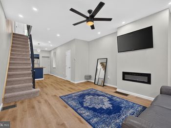 2442 N 13TH Street