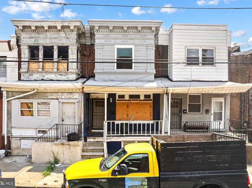 6340 Saybrook Avenue, Philadelphia PA 19142