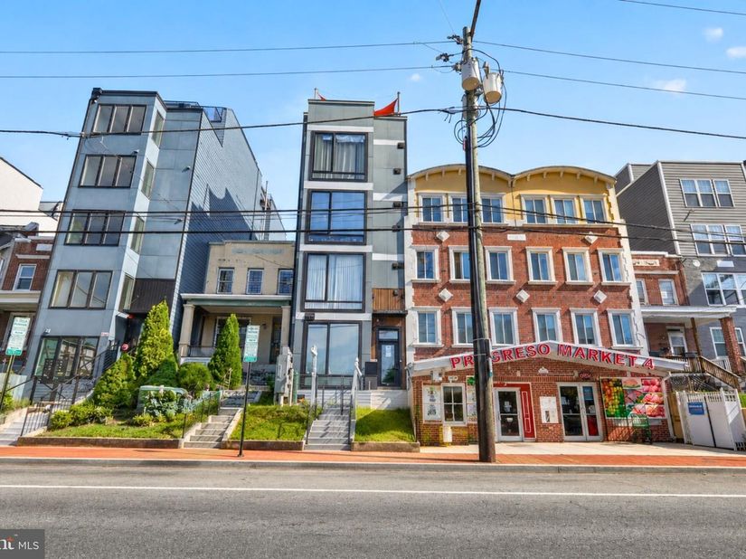 611 Kennedy Street NW C02, Washington DC 20011