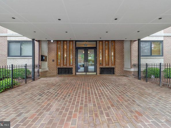 1816 New Hampshire Avenue NW 302, Washington DC 20009