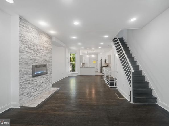 1029 S 51st Street, Philadelphia PA 19143