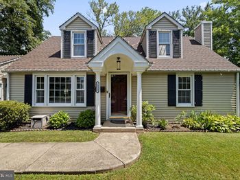 1329 W County Line Road