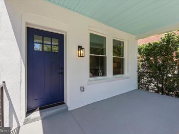404 Leverington Avenue