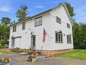 66 Black Rock Road