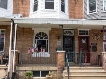 4368 Edgemont