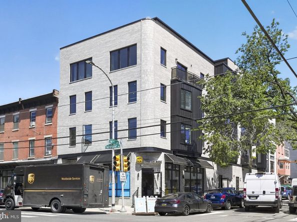 1801 Fairmount Avenue 303, Philadelphia PA 19130