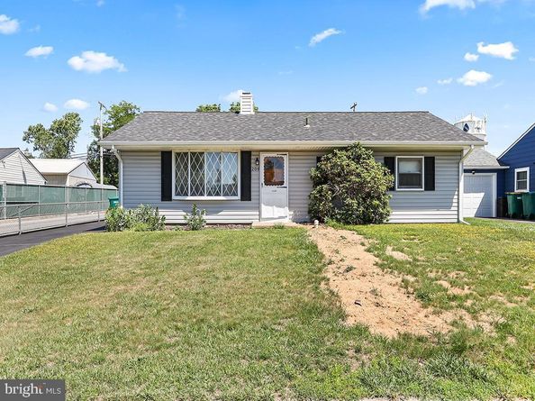 209 Austin Drive, Fairless Hills PA 19030