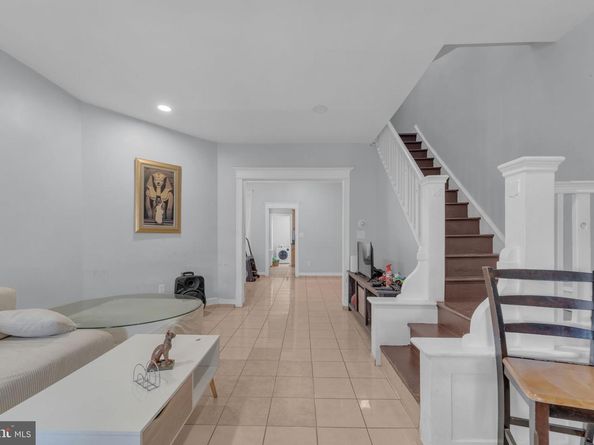 229 E Rockland Street, Philadelphia PA 19120