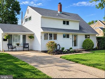 223 Indian Drive