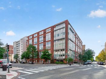 1300 N NW