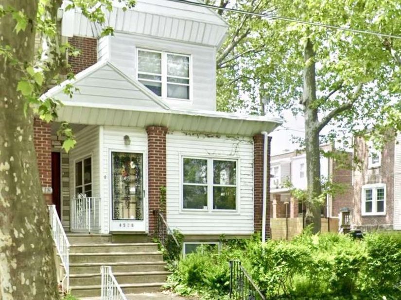 4516 Devereaux Avenue, Philadelphia PA 19135