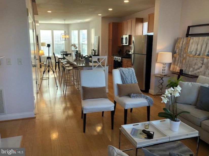 1633 N Colonial Terrace 201, Arlington VA 22209