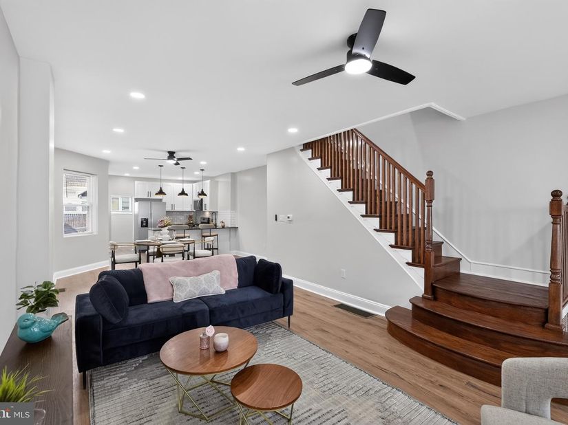 5633 Florence Avenue, Philadelphia PA 19143