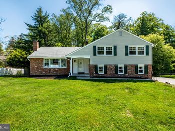 1390 Paxon Place