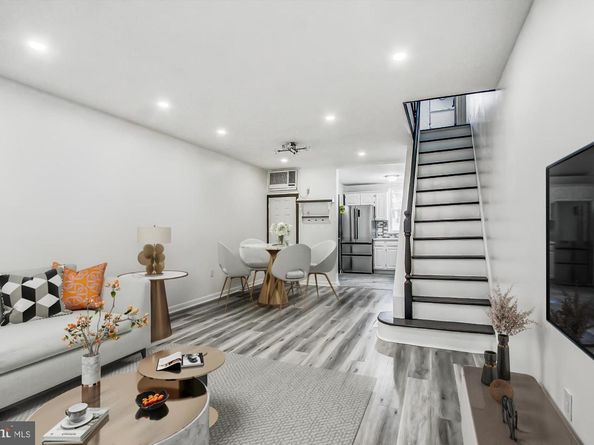 2533 S Mildred Street, Philadelphia PA 19148