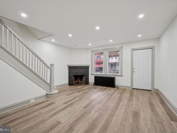 5852 Crittenden Street