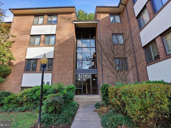 1552 Northgate Square 12B, Reston VA 20190