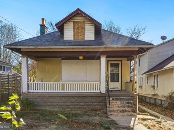 200 Van Buren Street NW