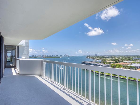 123 Lakeshore Drive 1644, North Palm Beach FL 33408