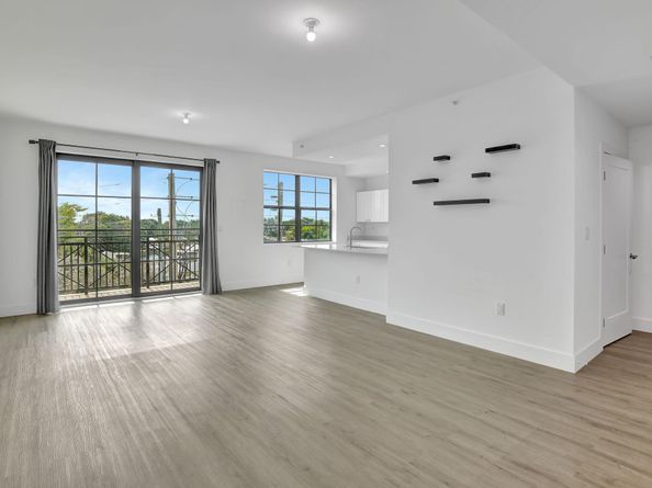 4100 SW 64th Avenue 315, Davie FL 33314