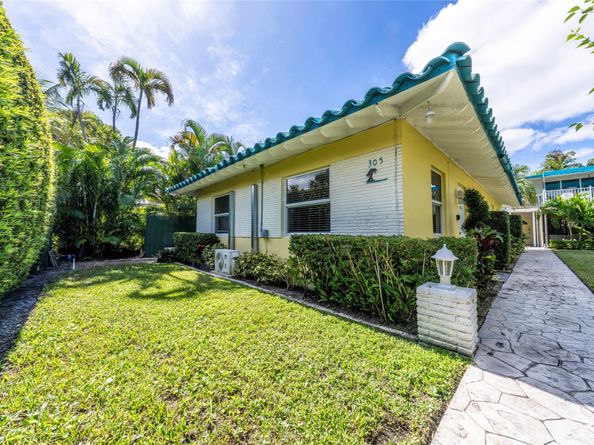 305 Hibiscus Ave, Pompano Beach FL 33062