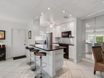 1305 High Point Way SE