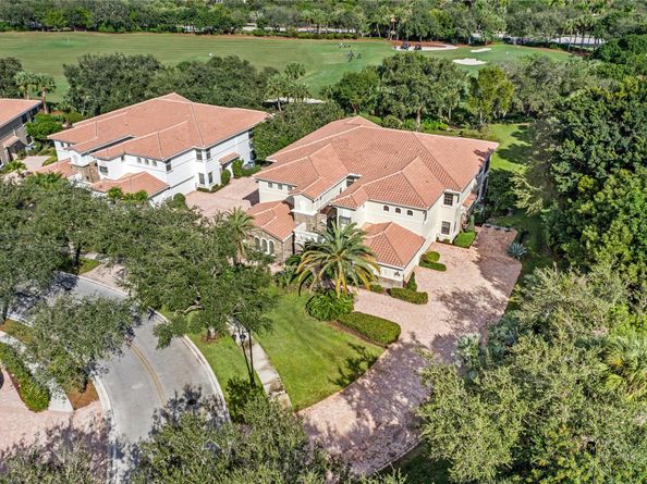 7683 Old Thyme Ct 8C, Parkland FL 33076