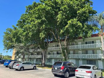 3000 Springdale Boulevard