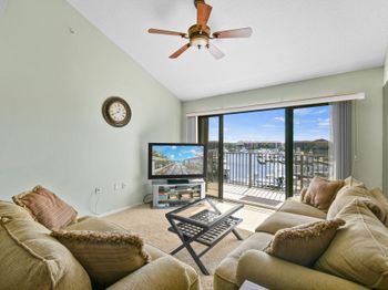 1601 Marina Isle Way