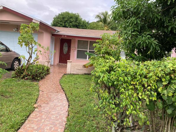 3501 NW 32nd St, Lauderdale Lakes FL 33309