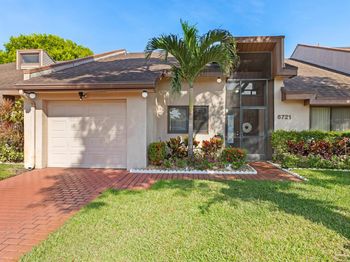 6721 Versailles Court