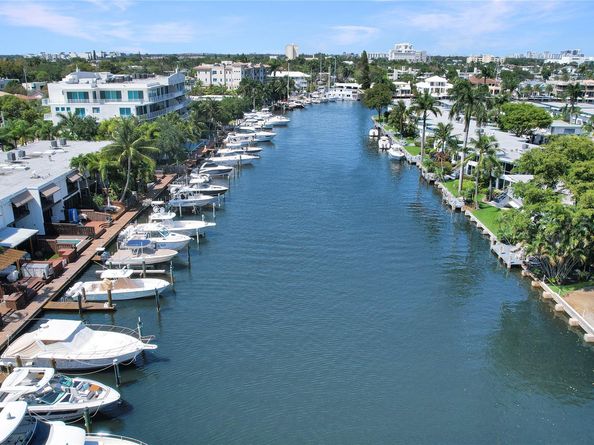 424 Hendricks Isle 6, Fort Lauderdale FL 33301