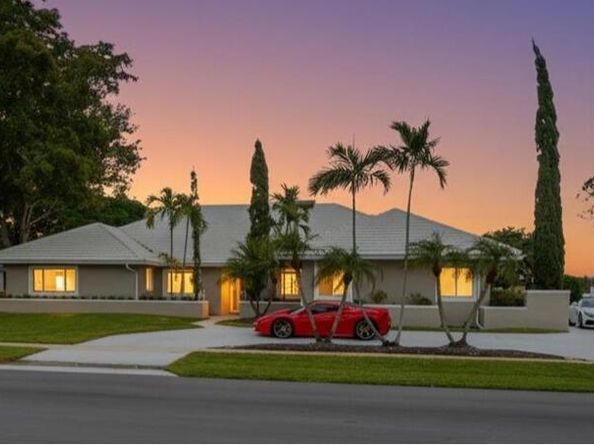 2106 Sunderland Avenue, Wellington FL 33414