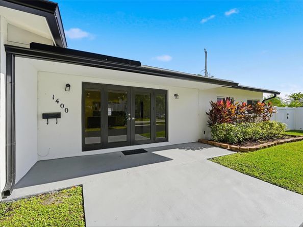 1400 SE 8th Ave, Deerfield Beach FL 33441