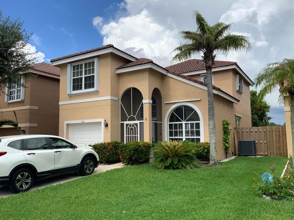 7835 Springfield Lake Drive, Lake Worth FL 33467