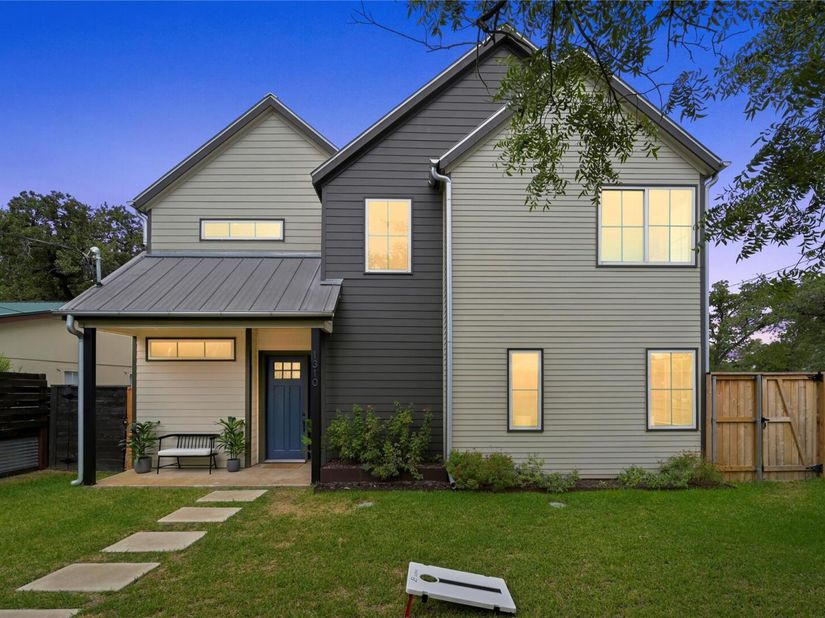 1310 Comal ST, Austin TX 78702