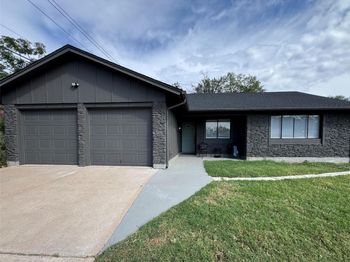 7001 Watchwood DR