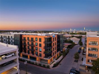 4315 S Congress Ave